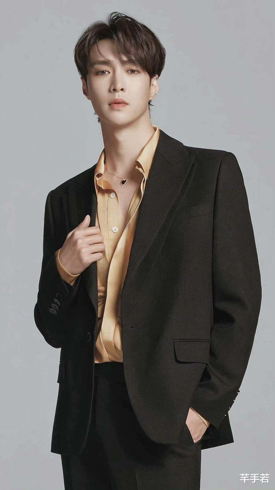 EXO|EXO队长SUHO亲口承认,组合将在2023年回归,张艺兴应该也会参与