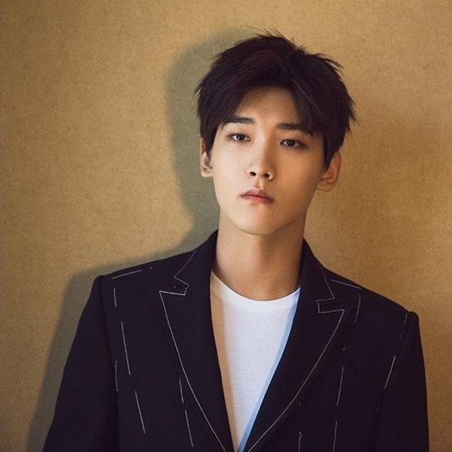 邢昭林|粉丝没几个，还爱耍大牌，这7位明星真是尴尬又可笑