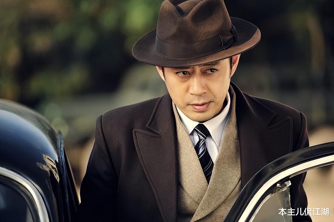 刘钧|“红狼”刘钧：娶小14岁女强人，46岁才走红，事业家庭两不误