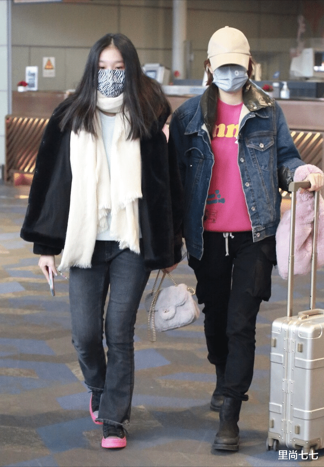 马伊琍|爱马太像文章了!首晒正脸成熟打扮比马伊琍前卫,淡颜撑不起浓妆