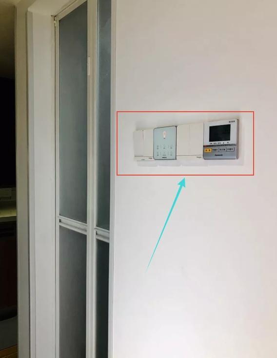 老公不听劝，给厕所“1分为3”！完工才知太好用