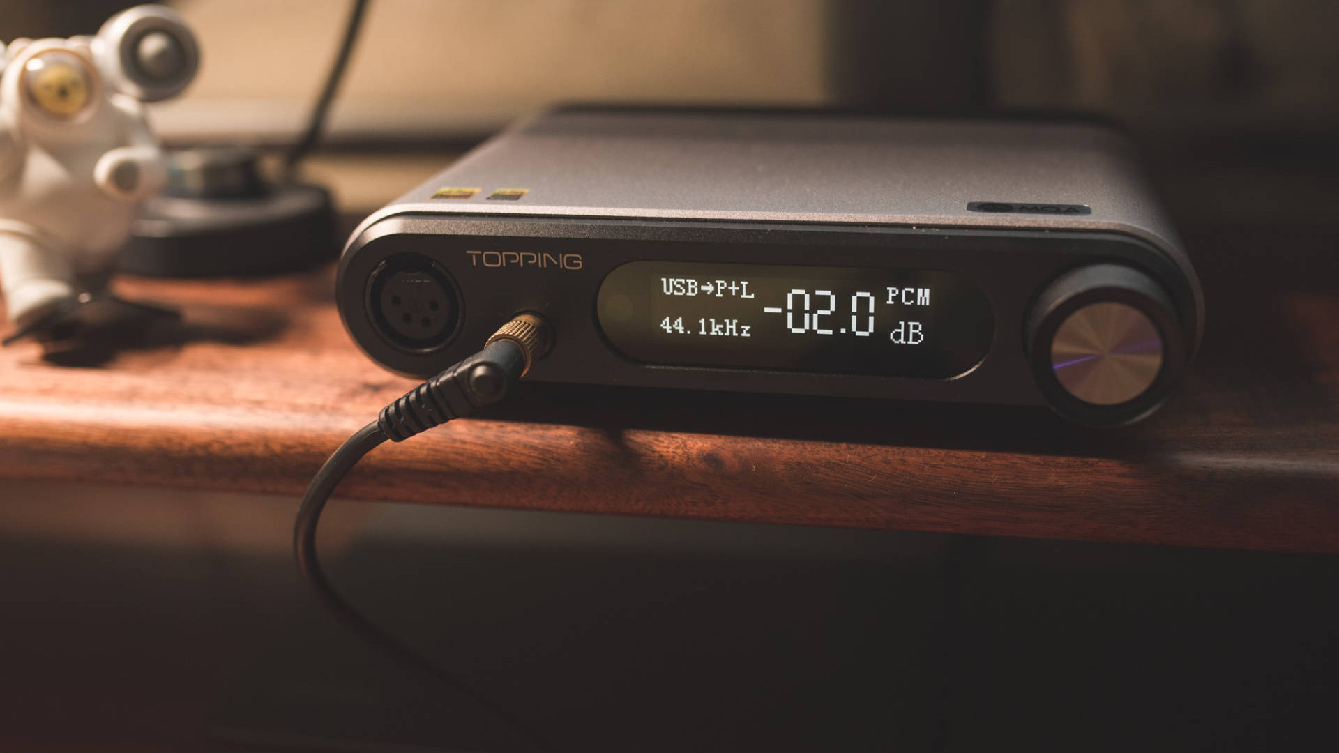 |桌搭听歌套件分享，中端定价旗舰享受，十年烧友眼中的默秒全