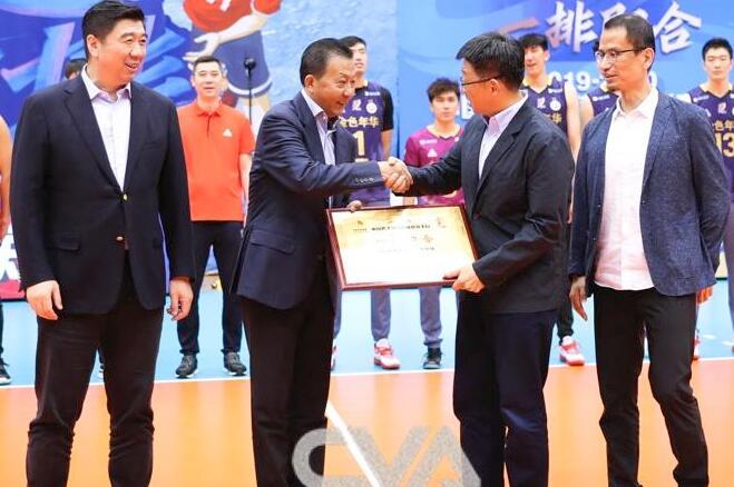 广东省|排协已经表明态度，中国女排新帅画像已逐步清晰，或将有意外结果