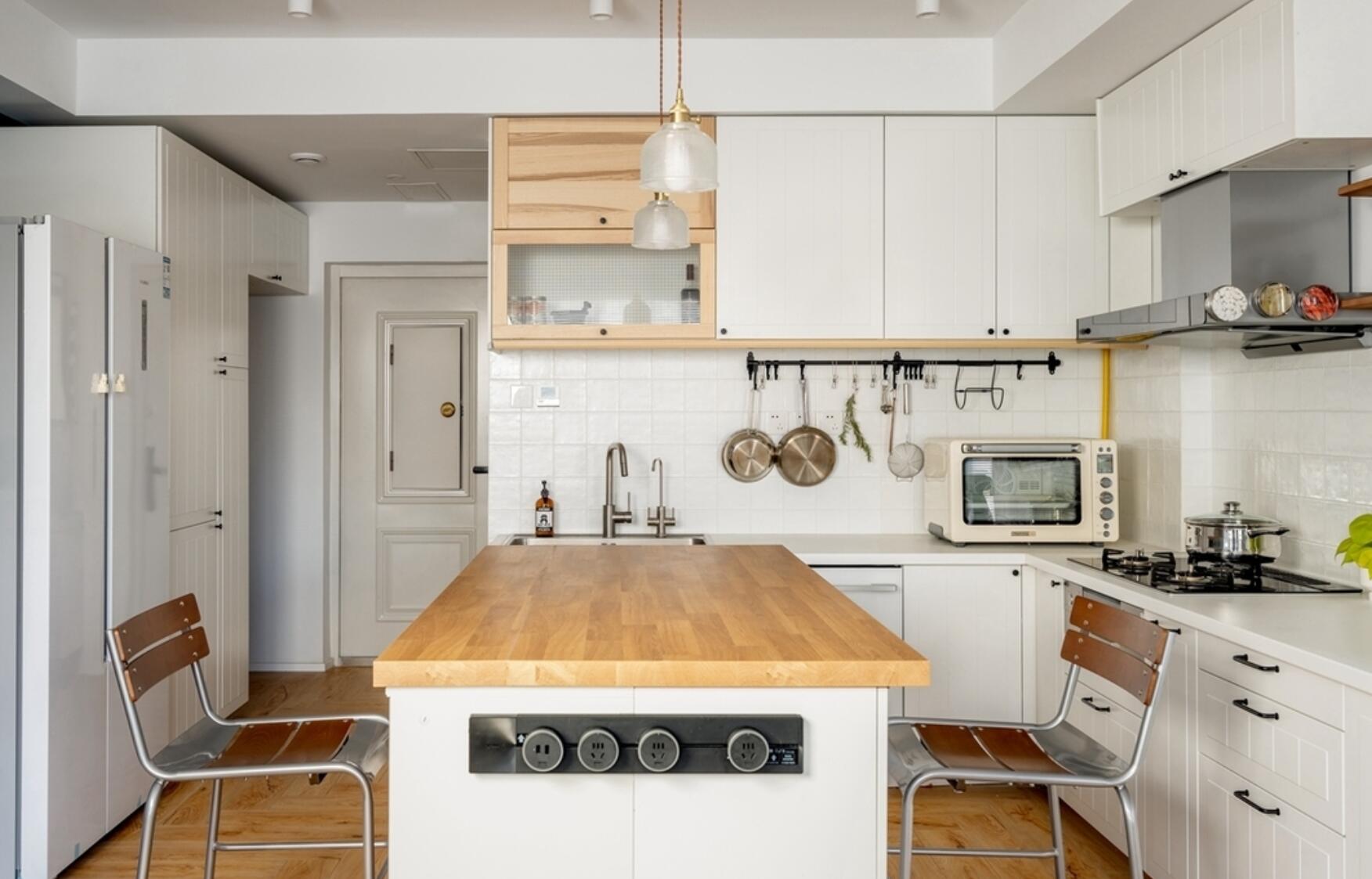 越来越多人喜欢在玄关设计洗手台!尝试过,才知道有多好用