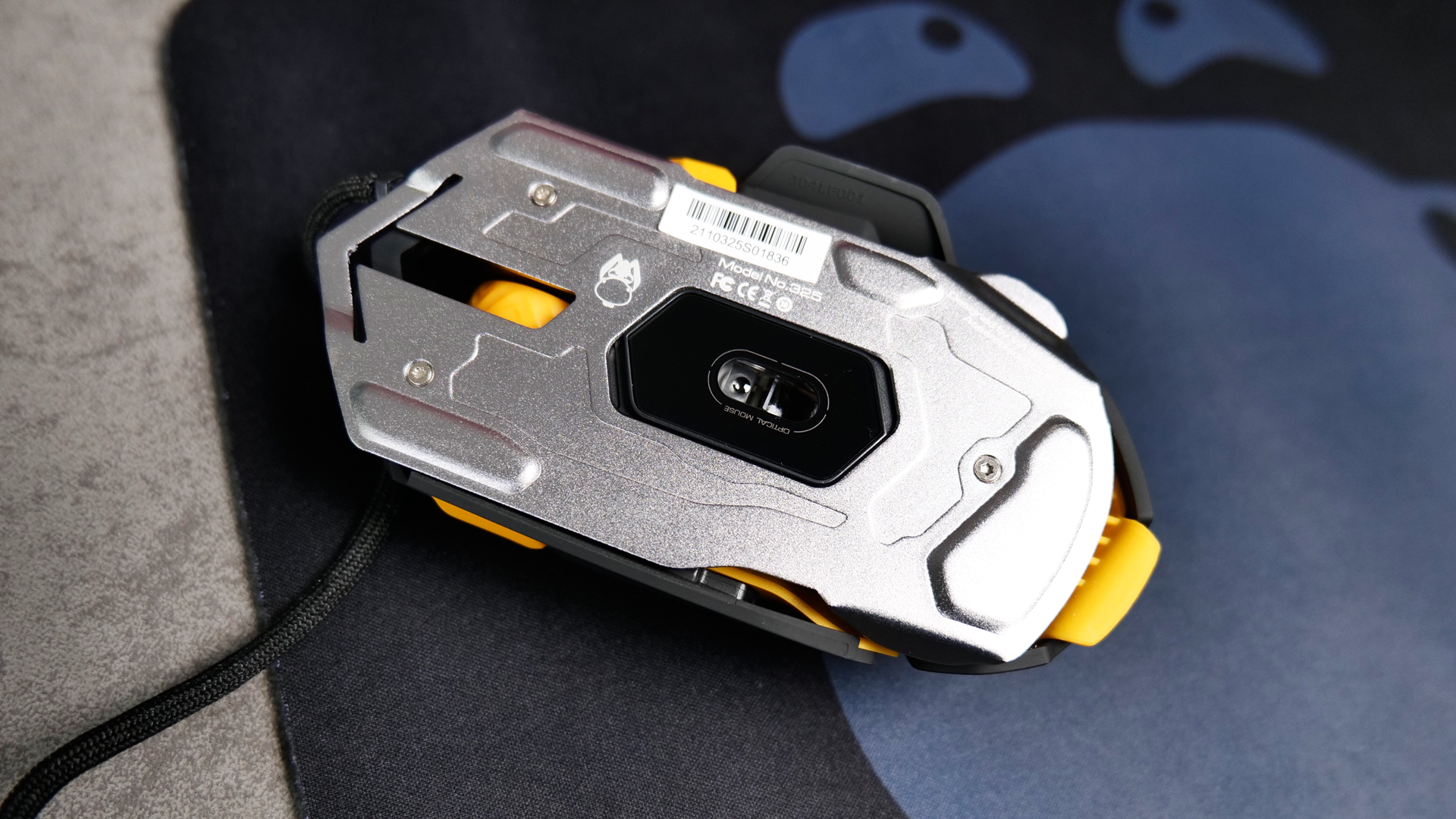 机械键盘|与众不同！贱驴光轴机械键盘+325S游戏鼠标开箱