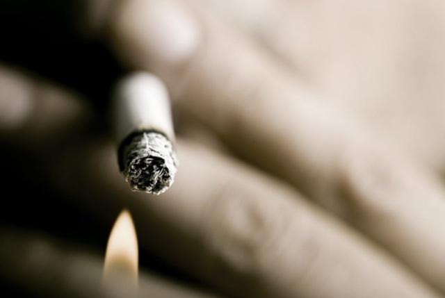 经络|长期吸烟的人,身体若是没有这2种“凸起”,或许肺还算不错!