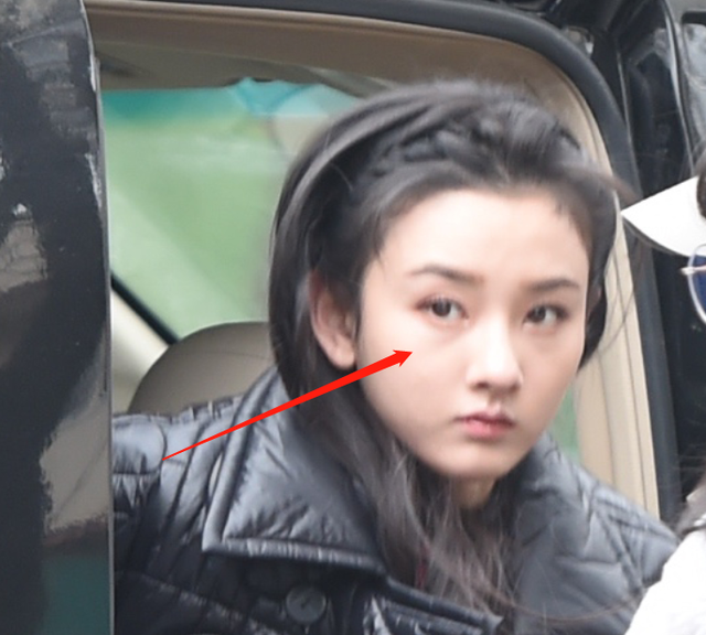 明星|春晚大联排曝光，明星现身包袱重，朱一龙全遮脸，宋祖儿没经验