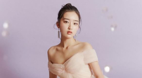 邓恩熙|邓恩熙为什么是大公主?