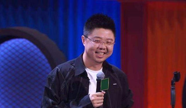 脱口秀大会5|《脱口秀大会5》假期双播,突围赛迎来激励争夺,谁会脱颖而出?