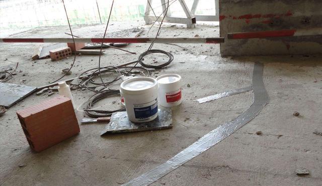 楼板开裂怎么处理?要分成2种类型,找到原因就能对应处理了