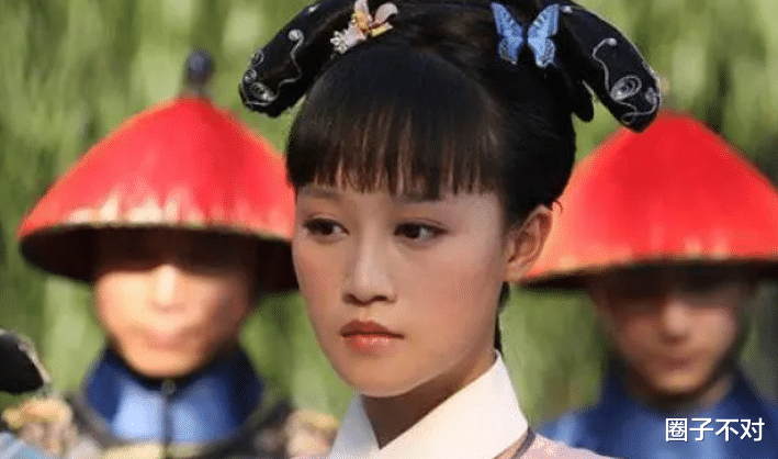 白嘉轩|明明一脸苦情相，非要尬演活泼少女，这8位女星被嘲一点都不冤