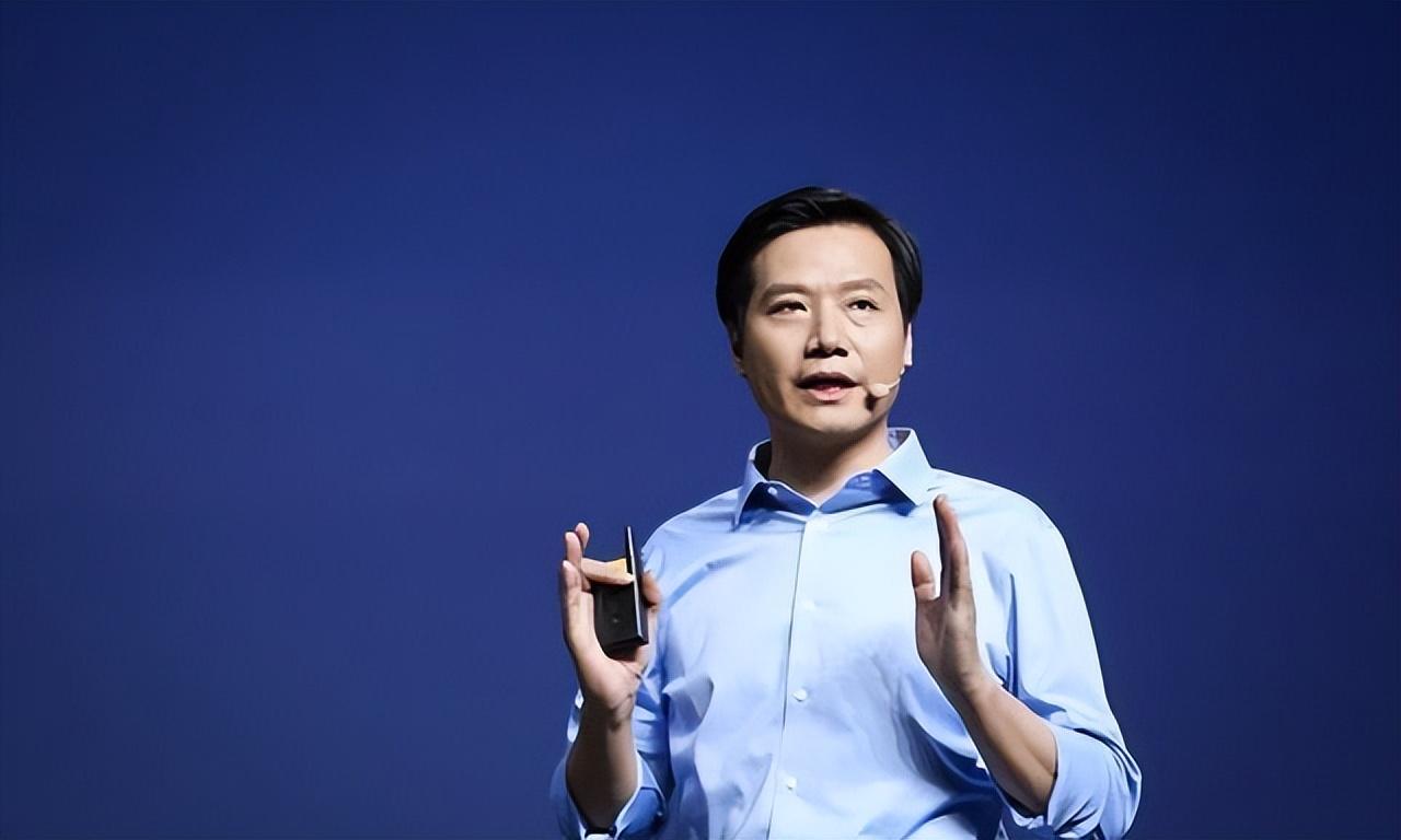 |小米创业有多难?下属得罪三星,雷军飞往韩国道歉,喝光五瓶红酒