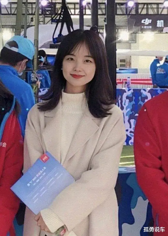 央视|我敢100%的肯定,以后在央视永远见不到央视第一美女王冰冰了