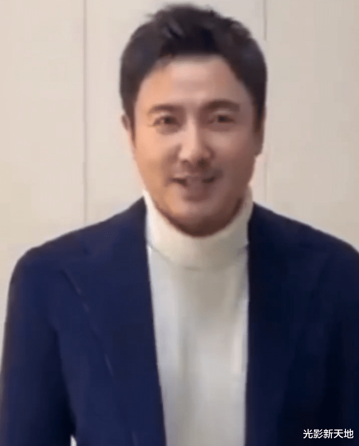 沈腾|沈腾瘦下来了！盘点10年容貌变化，这一年胖至“巅峰”