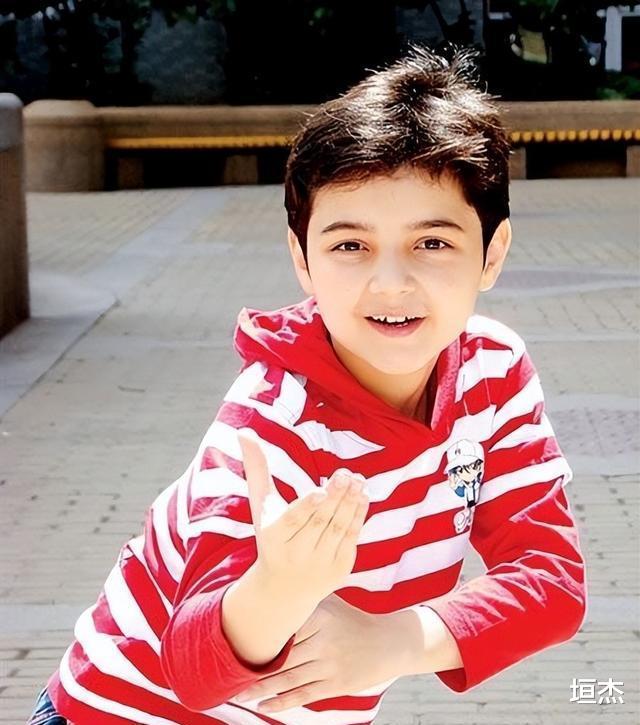 童星|越长越丑的七位童星：因太胖被北影拒绝，头发掉光成为路人，丑态各异