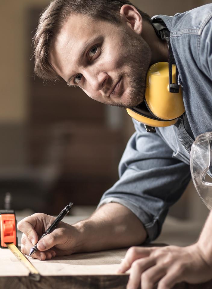 hr|别怪公司不招35岁以上的人，很现实，资深HR：做到这2点就不用怕