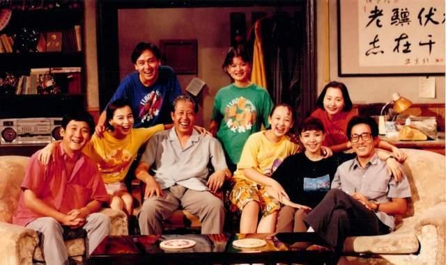 我爱我家|《我爱我家》120集官方剧本集——30年后再续“我家”情怀