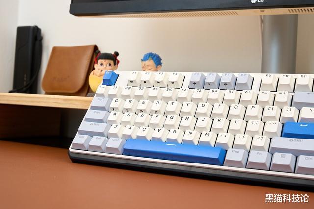 码字神器，一键连电脑、平板、手机，杜伽K620W键盘机械键盘上手