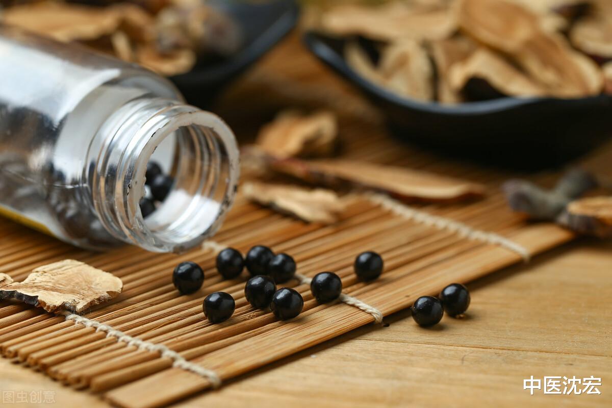 脾胃|为什么说“肾绝牙齿长,脾绝人中平,肺绝皮毛脱,肝绝舌卷缩”