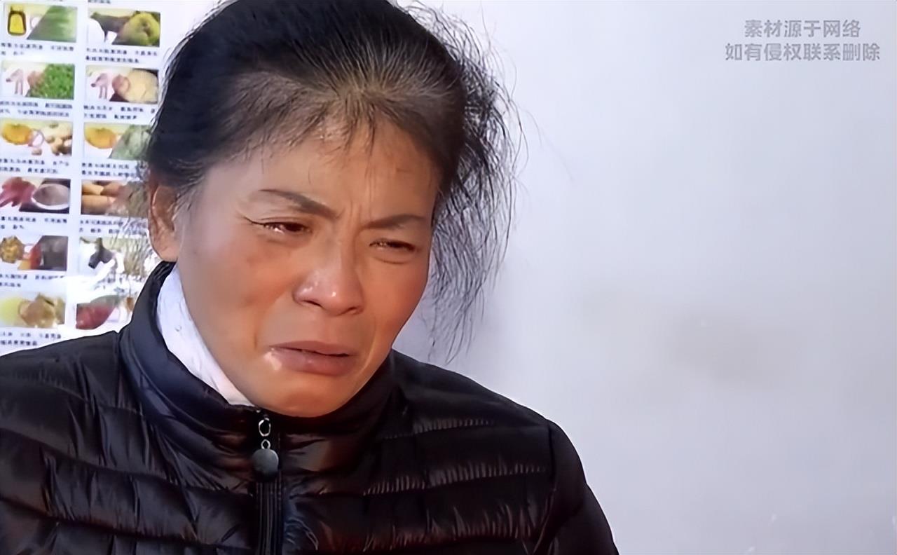名牌大学女毕业生,爱上50岁拾荒汉并生下一女,母亲:造孽啊
