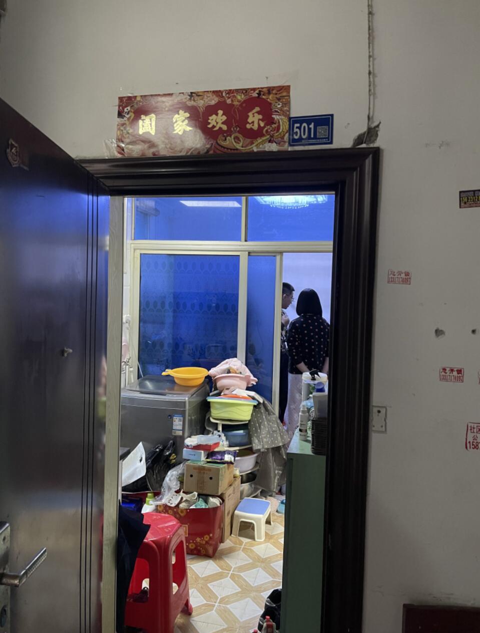 小户型做不到断舍离怎么办？那就学她家，将空间利用到极致