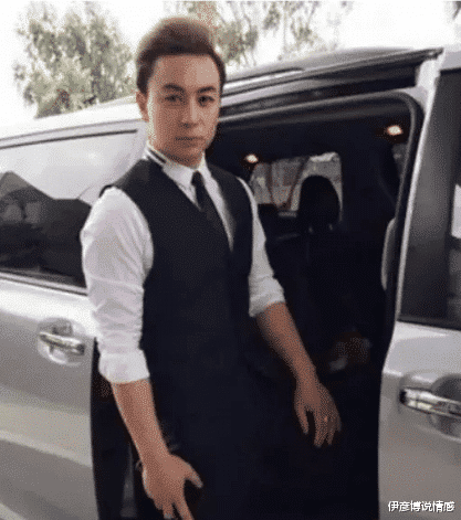 释小龙|为啥释小龙多年不拍戏，却有花不完的钱，观众：你瞅他爸是谁