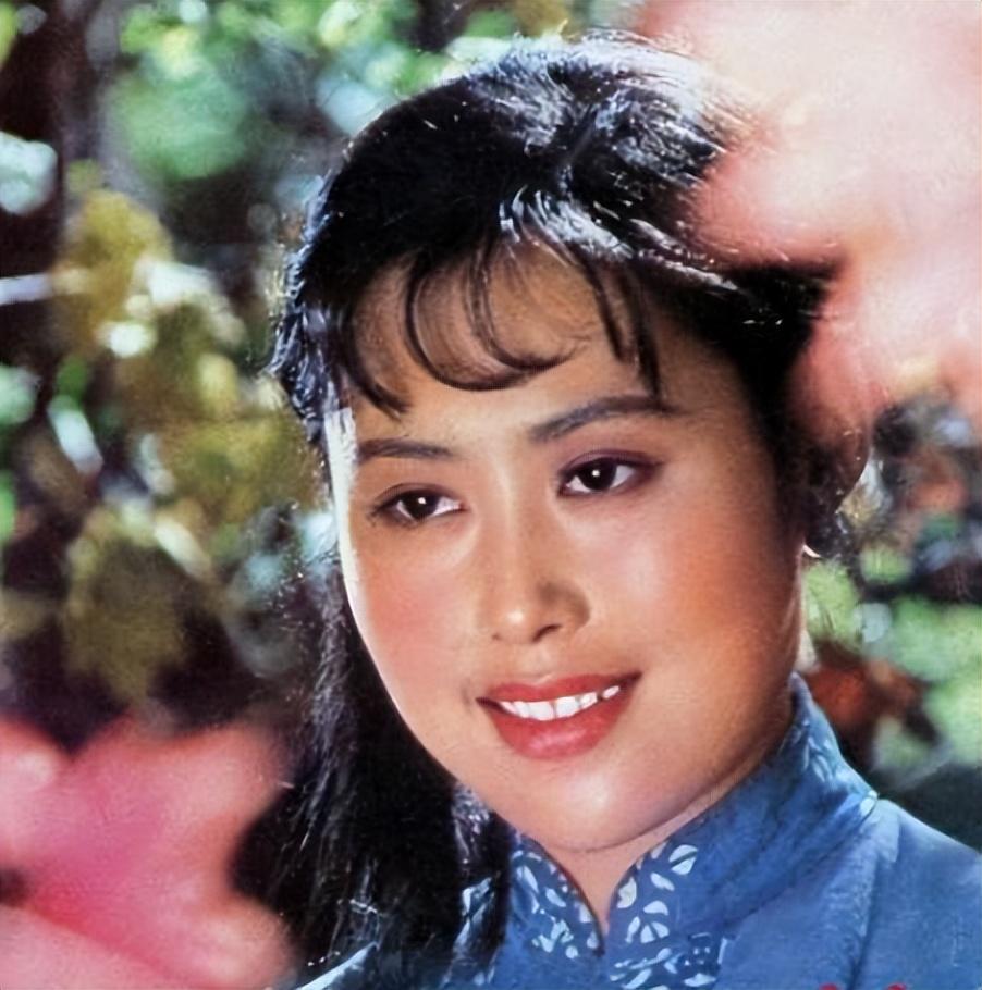 80年代|80年代八一厂“十朵金花”今昔:有人三婚嫁老外,有人负债成老赖