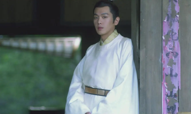 少妇|央视要放大招了！24集古装谍战大剧定档，男主是白宇，女主太惊艳