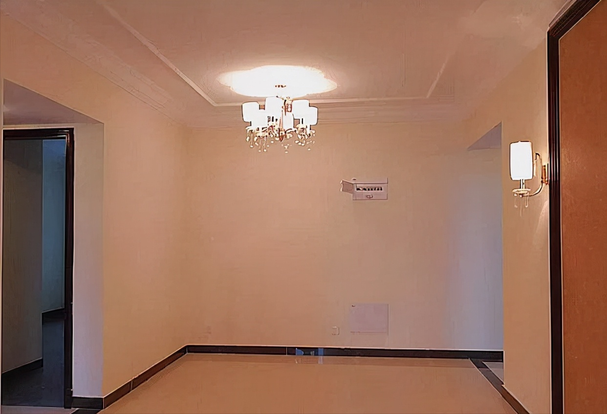 刚交房的精装房,丑到不忍直视,花10万块改造后漂亮多了!