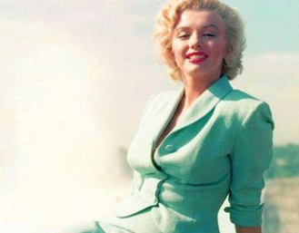 杰奎琳|杰奎琳:20多岁嫁给肯尼迪,30多岁就遭嫌弃,拿着几千万优雅转身