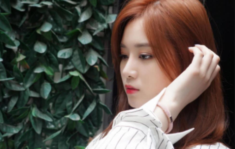 黄子韬|黄子韬带徐艺洋吃韩餐！两个人的互动就像霸道总裁和小娇妻