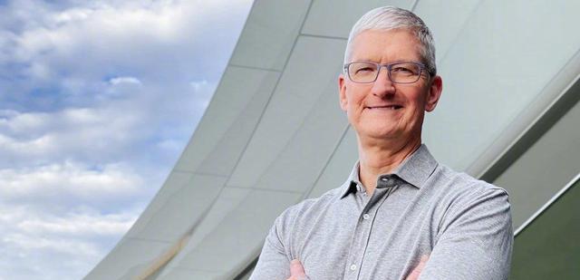 苹果|难怪苹果同意库克薪资方案，吸金能力强悍，iPhone13狂卖230万台