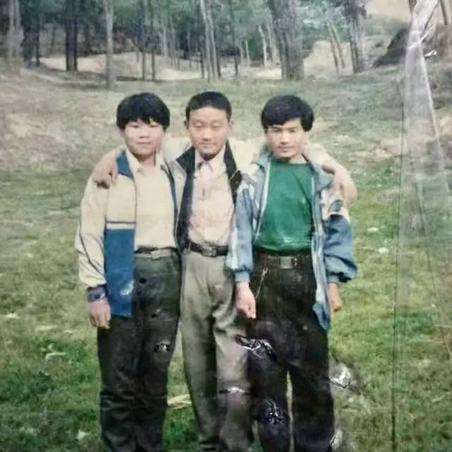 岳云鹏|掀开岳云鹏的遮羞布,暴露了懒散、好色的岳龙刚