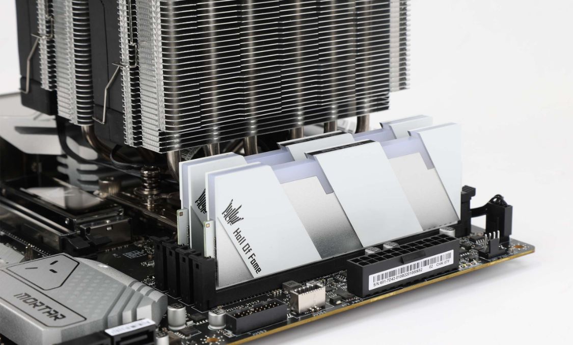 显卡|特殊行情下i5-12400装机要怎么搭配，搭配RTX3050甜品卡应急装机分享