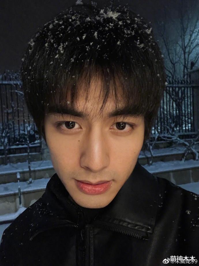 宋威龙|宋威龙把于正告了！闹解约已经一年多，宋威龙受影响近半年没进组