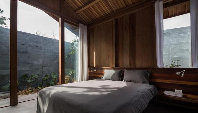 盖一层平房,四面通风,再在门口挖个莲花池,给父母养老正合心意