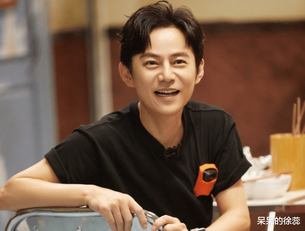 反派|“不守规矩”的陈小春,让大家看清他的为人,《星期六》因此走红