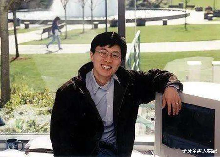 微软|美国又损失一员大将，微软首位华人高管回国，只愿为祖国培养人才