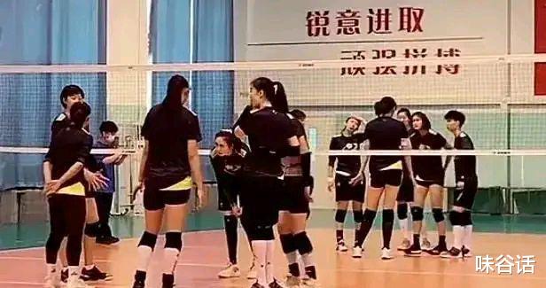 天津女排|天津女排四将落选归队：大器盛养，不争一时；厉兵秣马，再看来朝