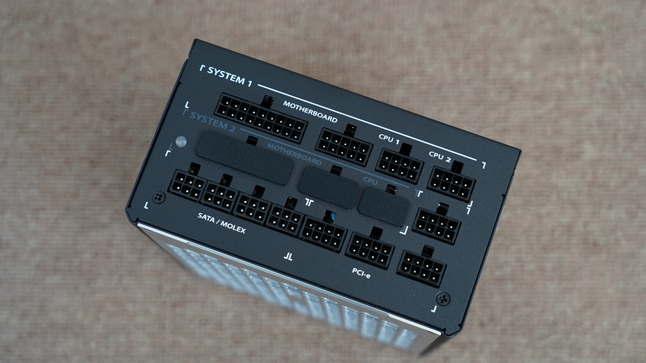 白金|支持双系统、还能战未来？追风者Revolt X 1200W白金电源开箱拆解分享