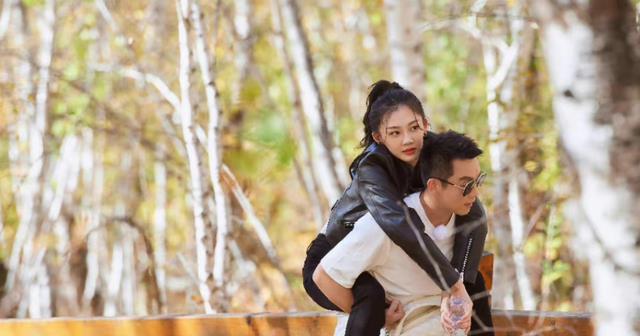 苗苗|苗苗因回忆曾被朋友在背后骂了一个月痛哭