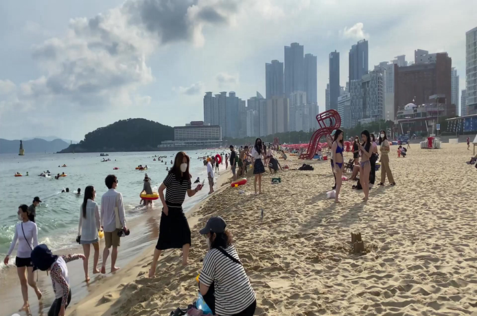 |三亚，一座将穷人抛在身后的城市，高消费让人负担不起