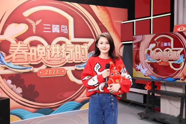 迪丽热巴|众星兔年贺岁大片，迪丽热巴仙气飘飘，赵丽颖杨幂今年春晚赢麻了