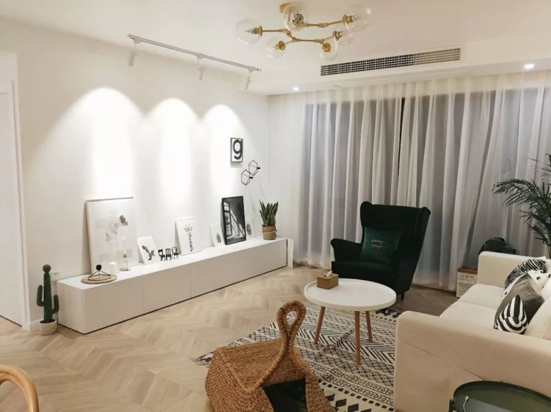 窗帘是很重要的软装,你家小户型选好了,会更加舒适