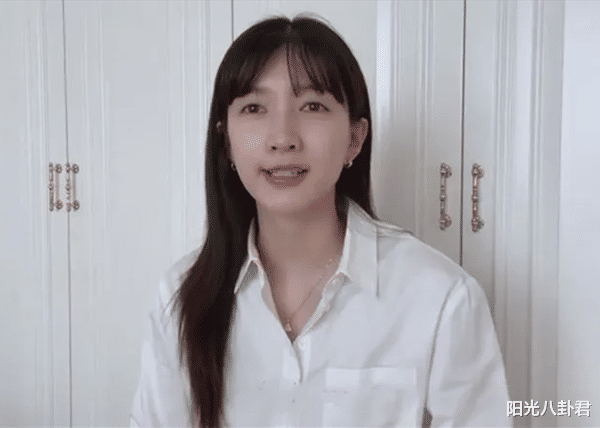 明星素颜 素颜寡淡无味,妆后美到发光,建议这8位女星直接把妆“焊”脸上