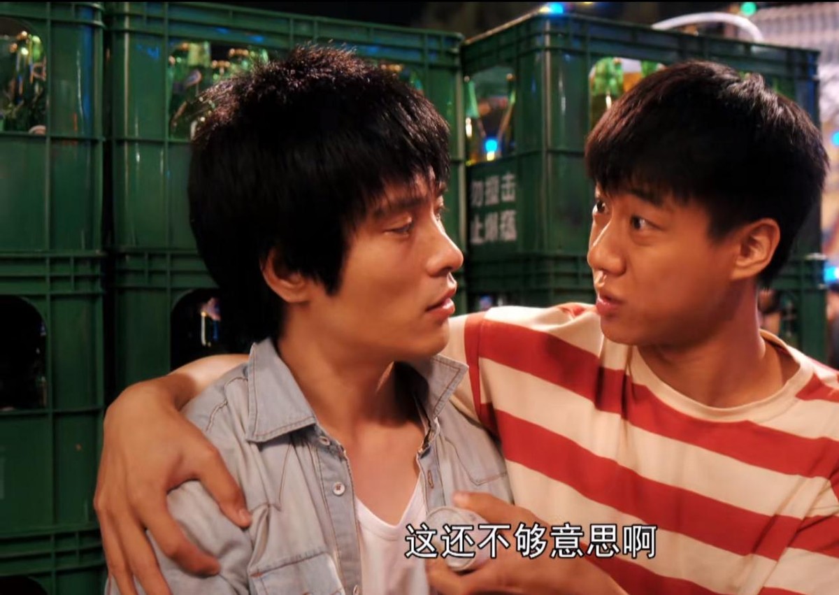 人世间|开播仅1天，力压《人世间》，拿下榜单冠军，张嘉益妻子新剧凭啥