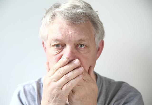 戒烟|吸烟的人“断烟”1个月，或许发生3大“改观”，看完没准想戒烟