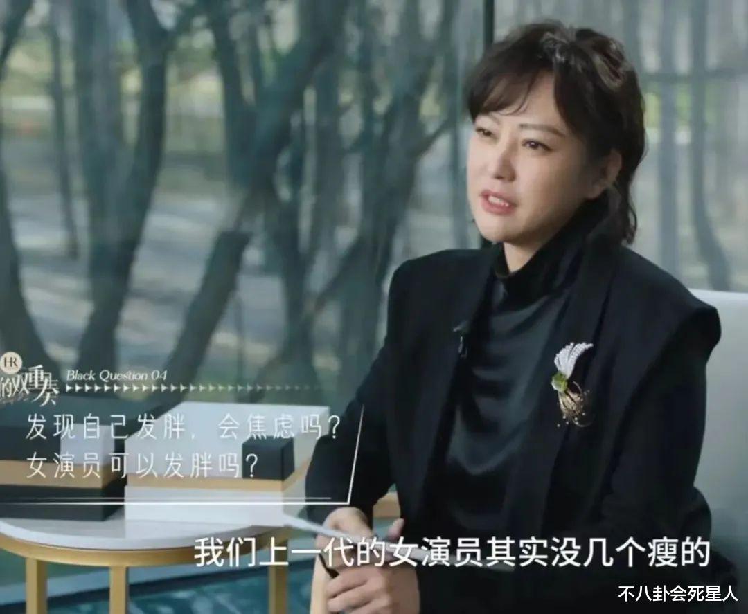 发型 张子枫近照瘦出“排骨胸”,娱乐圈的“纸片人”们,都该醒悟了