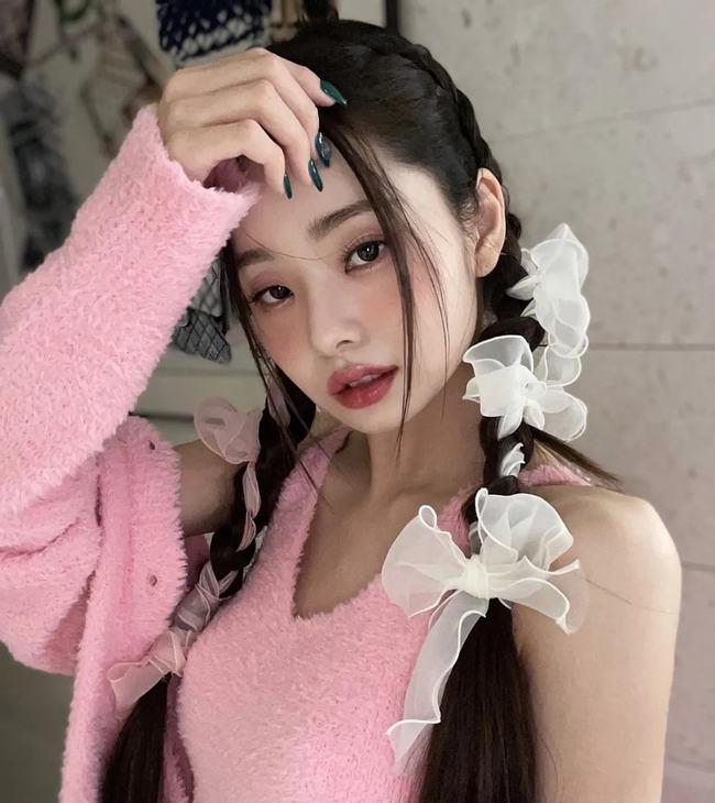 宋智雅|宋智雅靠美貌来中国赚钱，王怡人则因为没能施大礼而被人诟病