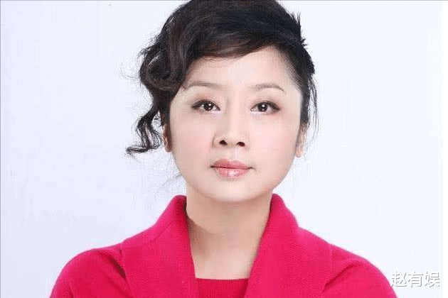 王新军|知名女星情定穷小子,丈夫走红后坚决离婚,二婚再娶小6岁女明星